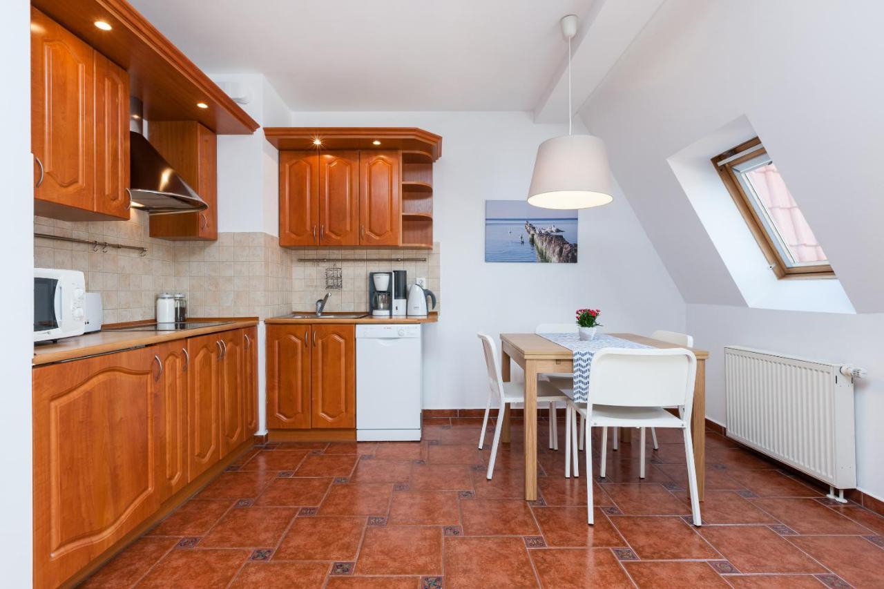 Port Kolobrzeg Cicha Street By Jantar Apartamenty Kołobrzeg Kültér fotó