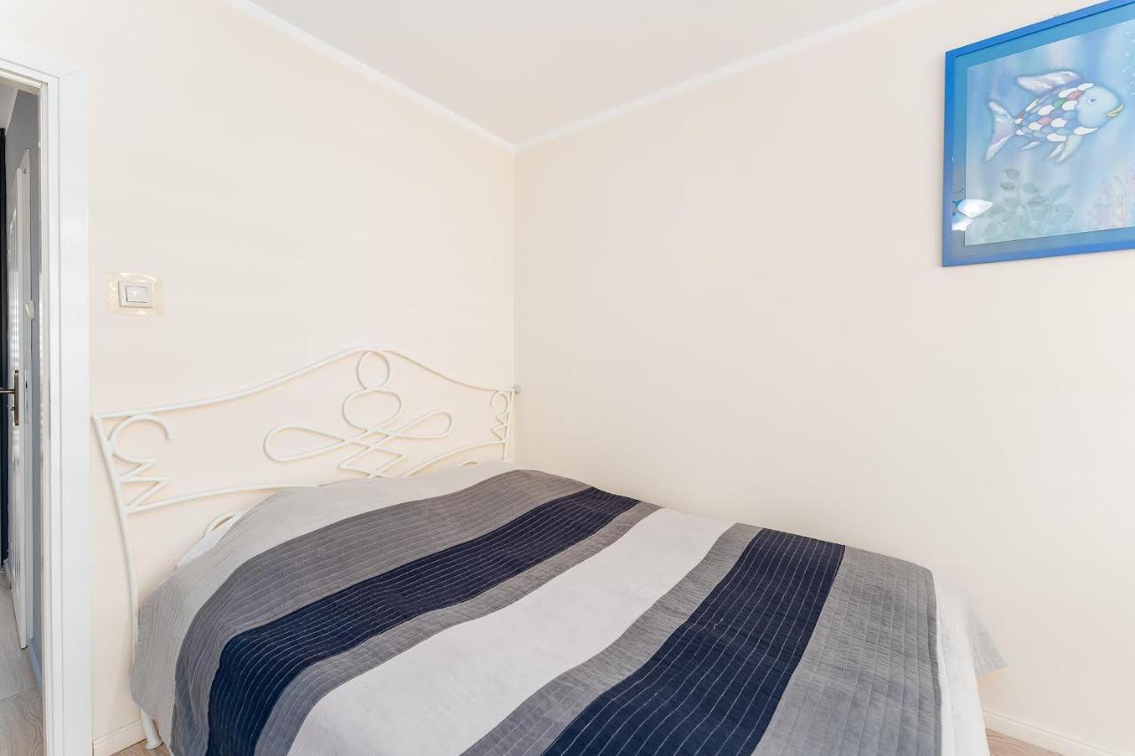 Port Kolobrzeg Cicha Street By Jantar Apartamenty Kołobrzeg Kültér fotó